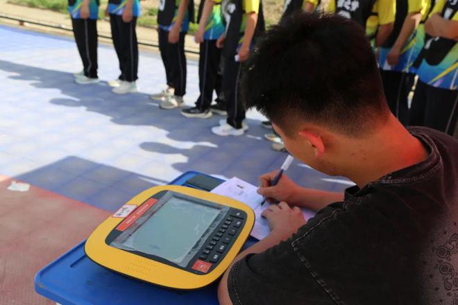 2024年献县初中学业水平体育与健康科目考试顺利开考(图4)