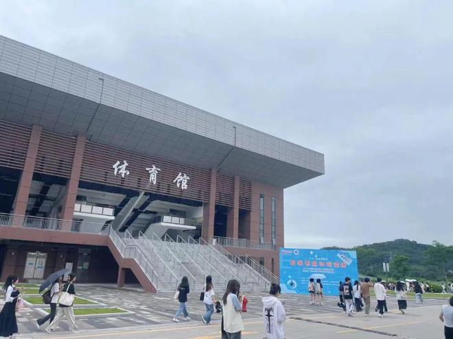 66爱眼日｜关注学生眼健康！2024大湾区健康科普大赛眼分赛暨科普活动走进高校(图3)