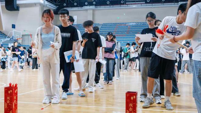 66爱眼日｜关注学生眼健康！2024大湾区健康科普大赛眼分赛暨科普活动走进高校(图5)