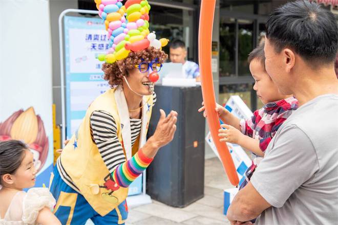 健康呼吸畅享生活——2024连花呼吸健康公益行走进济南(图3)