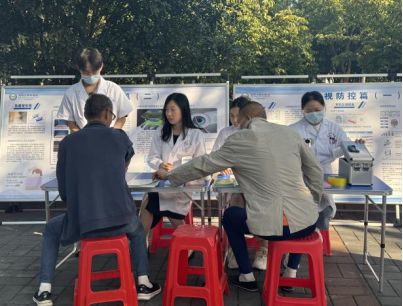 信阳市浉河区卫健委开展2024年“服务百姓健康行动”大型义诊活动(图3)
