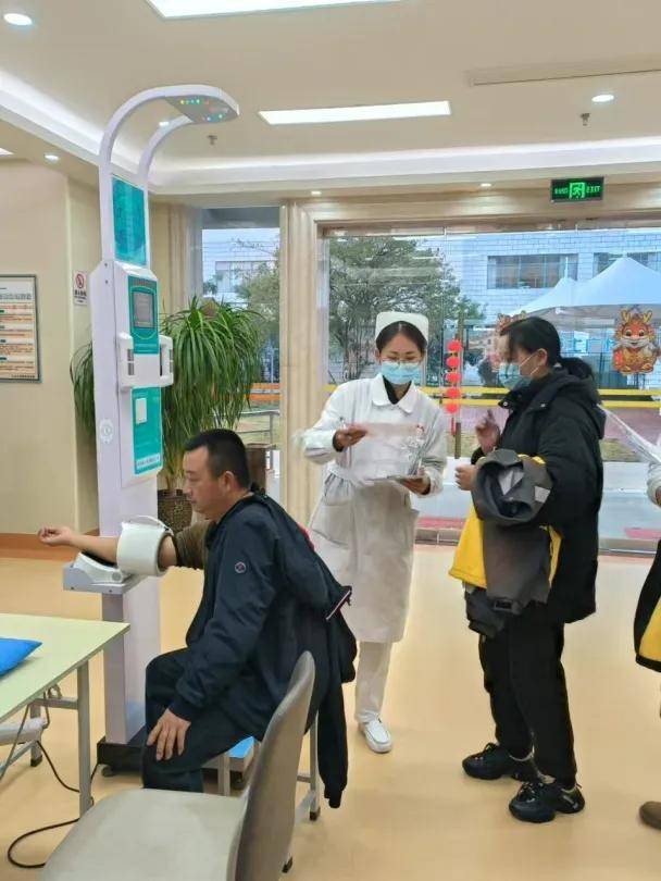 石林县总工会开展2024年新就业形态劳动者健康体检活动(图5)