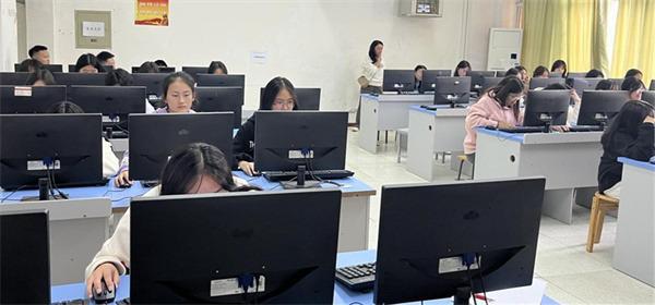 四川省商贸学校2024年心理健康测评工作圆满收官(图4)