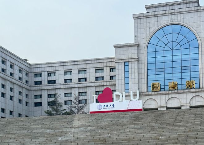 2024年体育生留学后就业前景到底咋样？国际本科2+2告诉你答案！(图2)