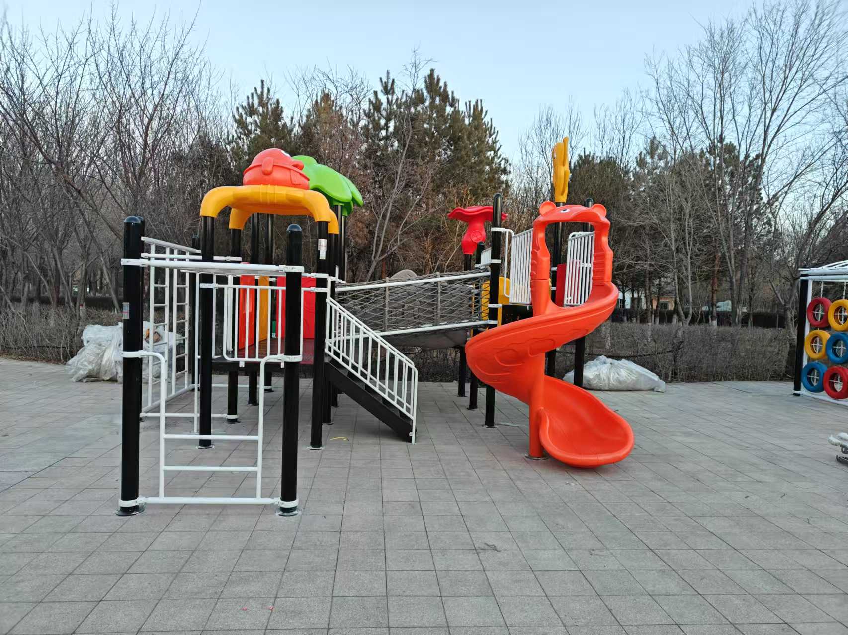 持续推进适儿化体育健身设施配置构建更高水平全民健身公共服务体系