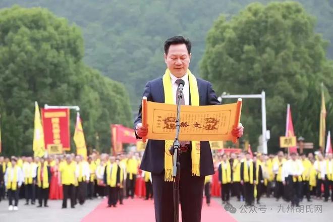 感恩胡连荣总会长赐予我好水孕育健康新生命！(图2)