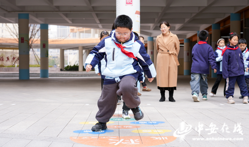 中安观察｜中小学“加长版课间”落地合肥孩子们怎样“动起来”？(图3)