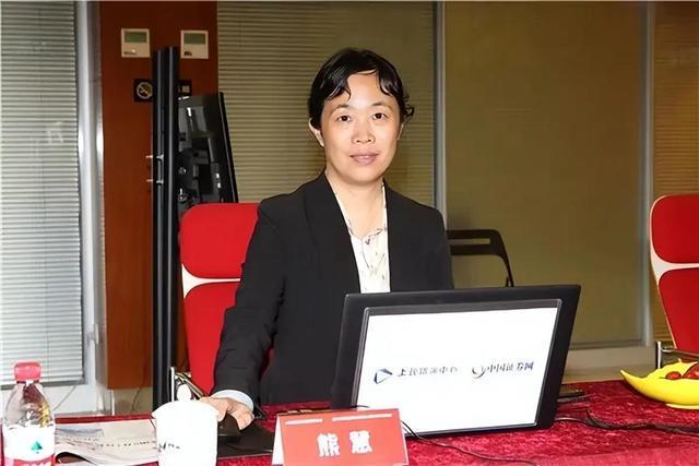 牢底坐穿！身价20亿博士姐弟被一锅端从救命到谋财害命真可恶(图9)