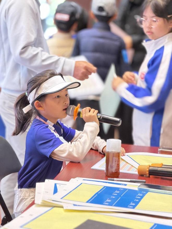 身上有汗眼里有光心中有梦福田区高尔夫球校园联赛成体育课程化展示平台(图11)