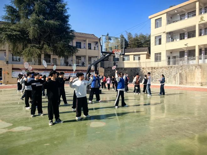 在国际志愿者日感受体育的向上向善力量(图3)