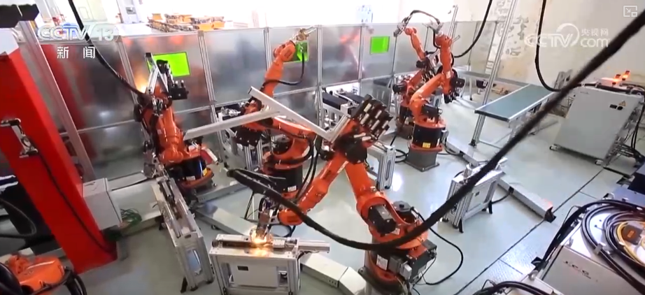 “航天材料+节能设计”助力冰雪装备破冰突围加速“滑”出超万亿元大市场(图11)