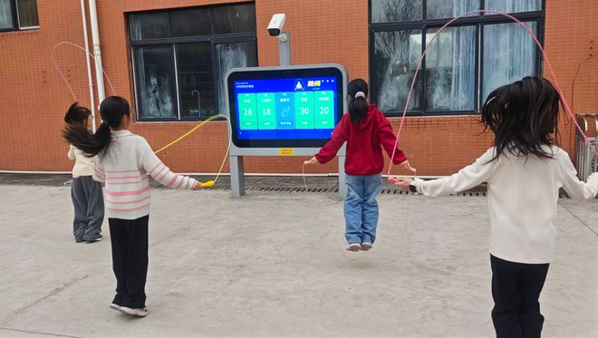 决胜“十四五”看教育体育变化丨纳溪区：智慧赋能空间焕新乡村蝶变(图2)