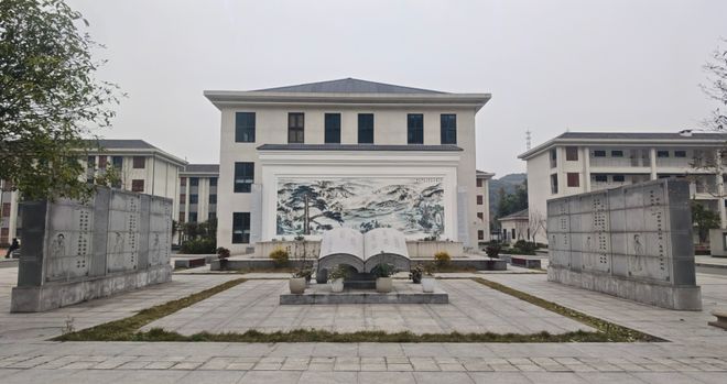 决胜“十四五”看教育体育变化丨纳溪区：智慧赋能空间焕新乡村蝶变(图6)