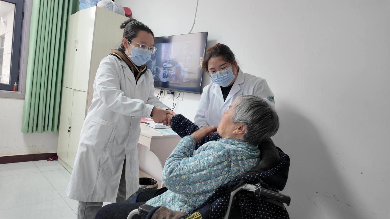 山西垣曲探索多元医养服务路径让老年人生活更有“医”靠(图2)