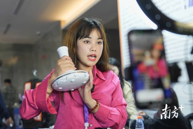 销量猛涨3倍！“AI广货”成为最潮年货(图3)